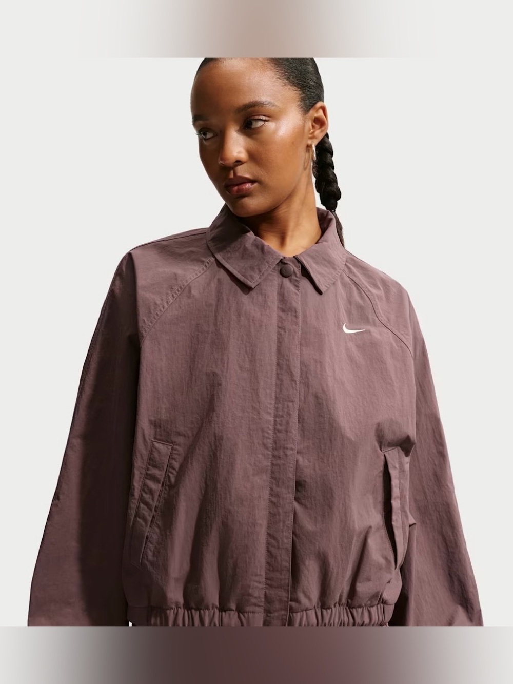 Nike Women’s Coaches Jacket in color - Tattoo (muted purple) M